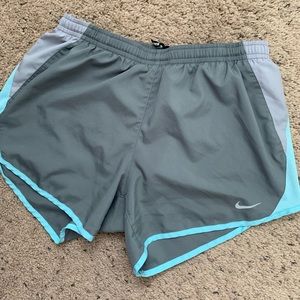 Women’s Nike Dri-fit Shorts XS
